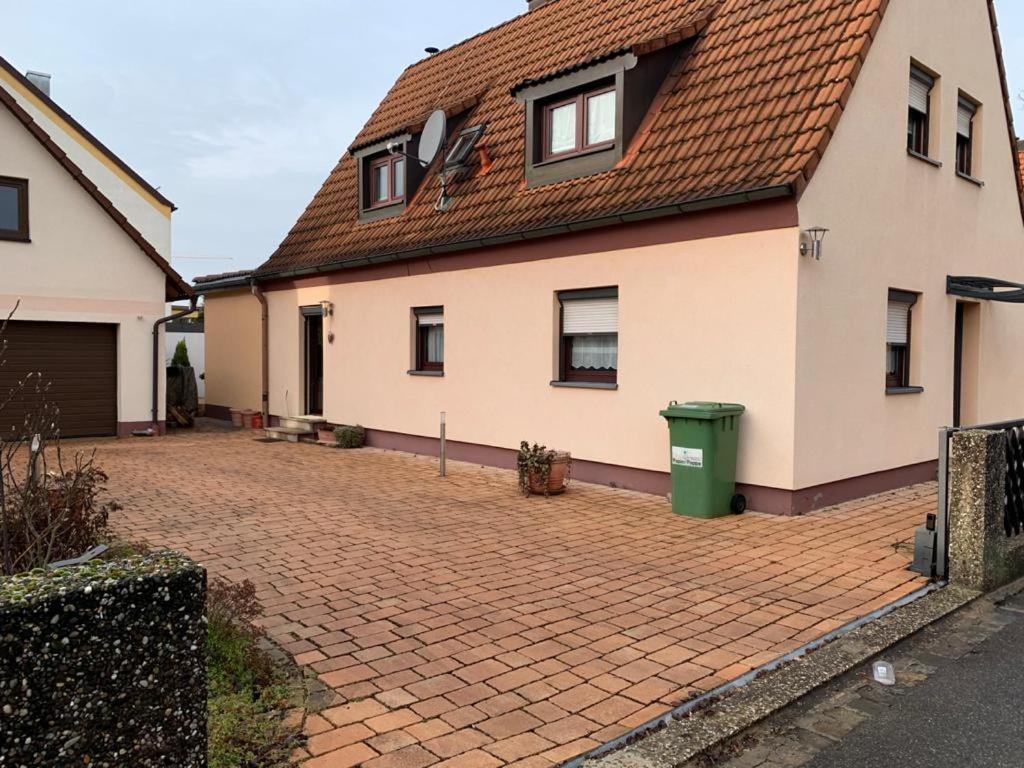 Vida Real Estate Feucht Apartment Exterior photo